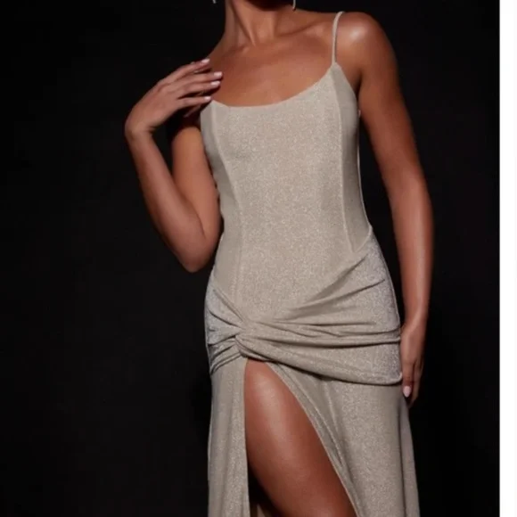 NWOT Meshki Celene Shimmer Corset Twisted Maxi Dress - Champagne - Picture 4 of 5